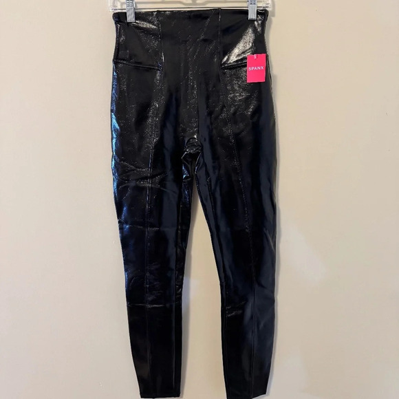 NWT SPANXshape Faux Leather Patent Leggings - Size Medium - Classic Black - Picture 11 of 11